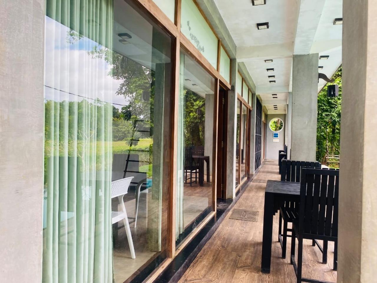 Bed and Breakfast Leisure Land Ґалле Номер фото